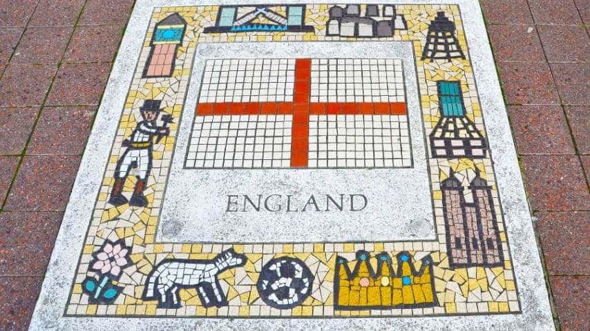 British English Accents Guide for Voice-Overs. Picture of England Rugby Team Emblem by Terimakasih0 at Pixabay. Pixabay License. https://pixabay.com/photos/england-rugby-team-emblem-flag-1138756/