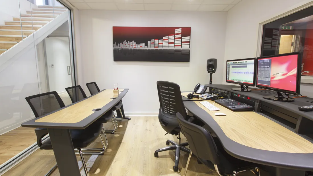 Wide view of the Red Studio control room and engineer position